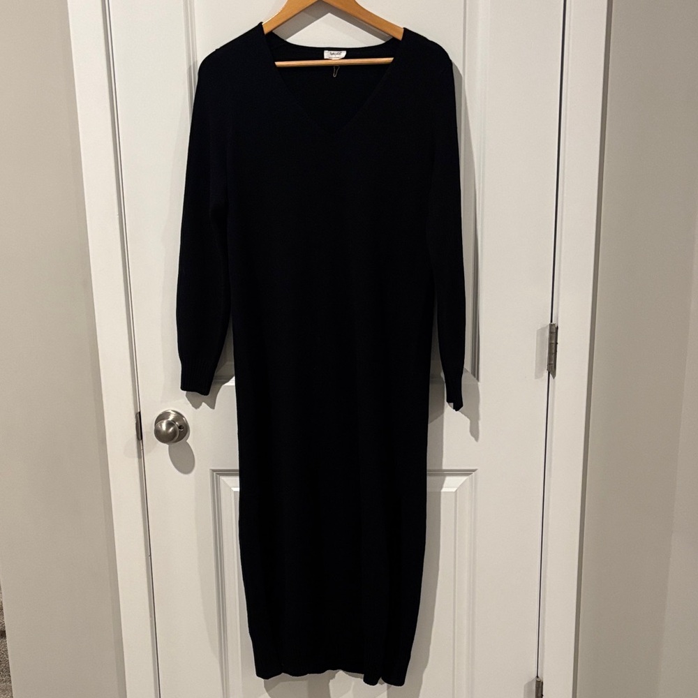 Splendid x Cella Jane Black Long Sleeve Sweater Dress - Picture 4 of 8